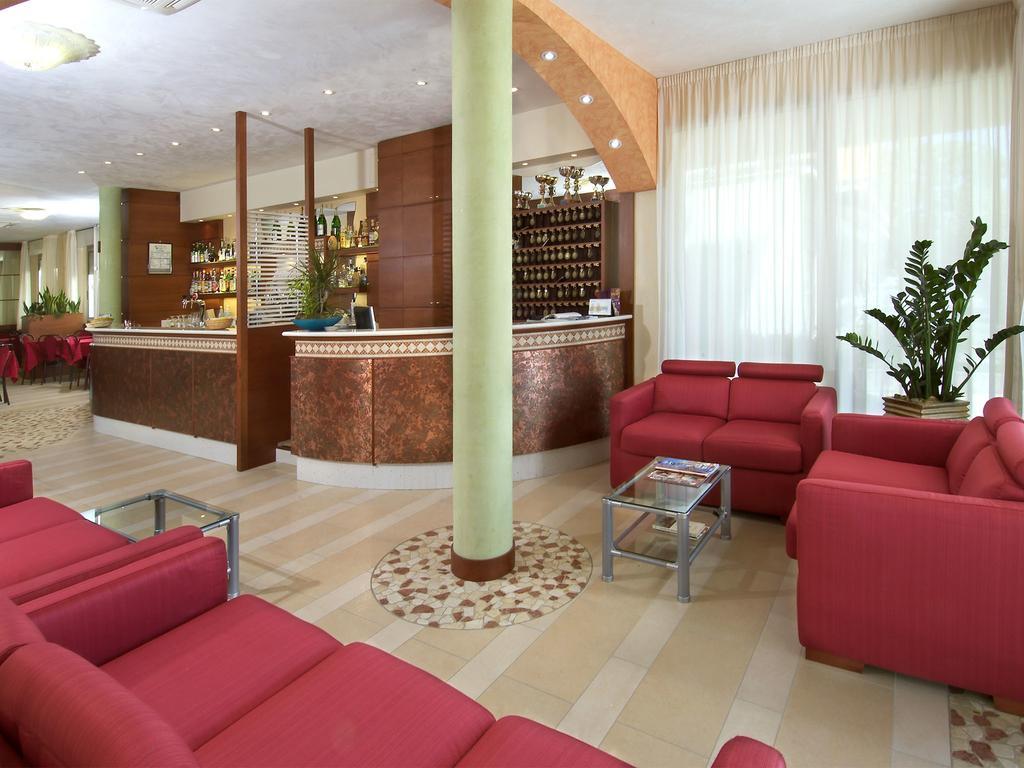 Hotel Odeon Cervia Exterior photo